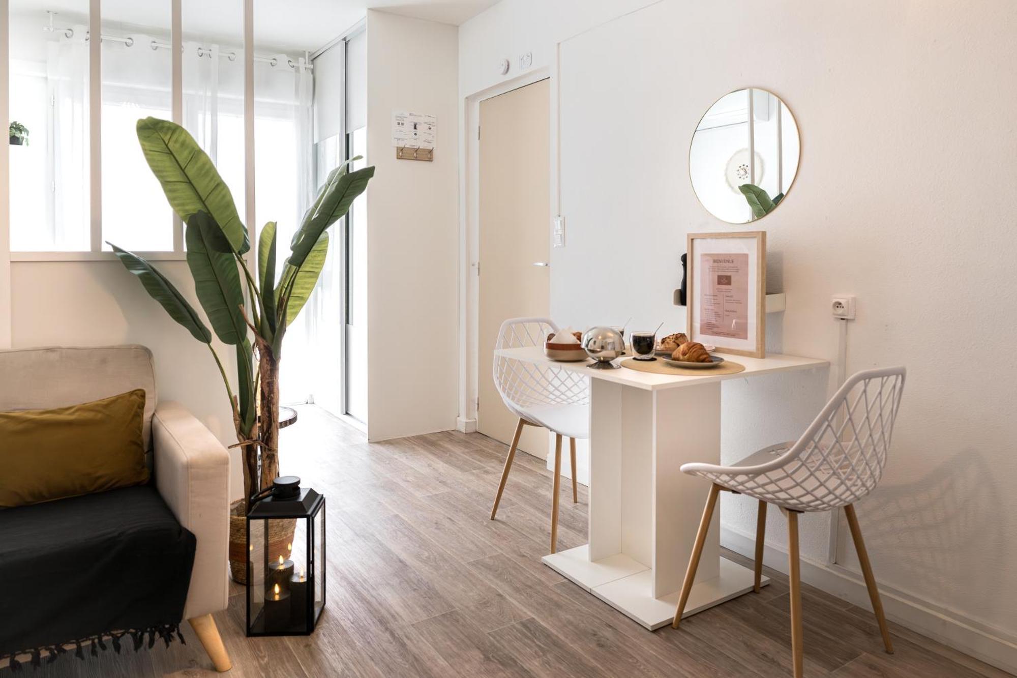 Le Boho Chic Studio Cosy นาร์บอนน์ ภายนอก รูปภาพ